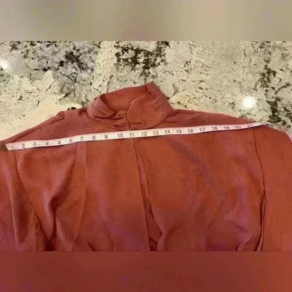 Women's ASOS DESIGN Long Sleeve Top Blouse with Ruched Dark Rose Size 6 NWT - Picture 3 of 11